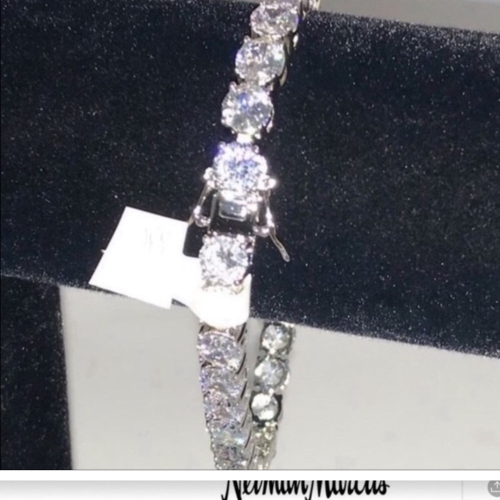 NWT NEIMAN MARCUS TENNIS BRACELET - Picture 5 of 8